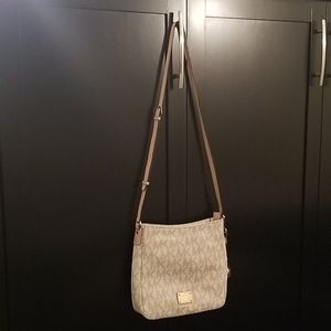 Michael Kors cross body purse